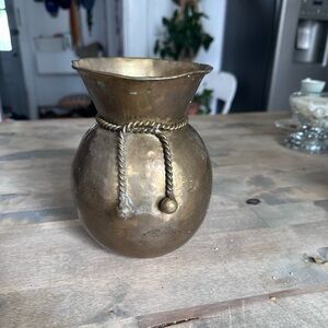 Vintage Brass vase hammered rope for India